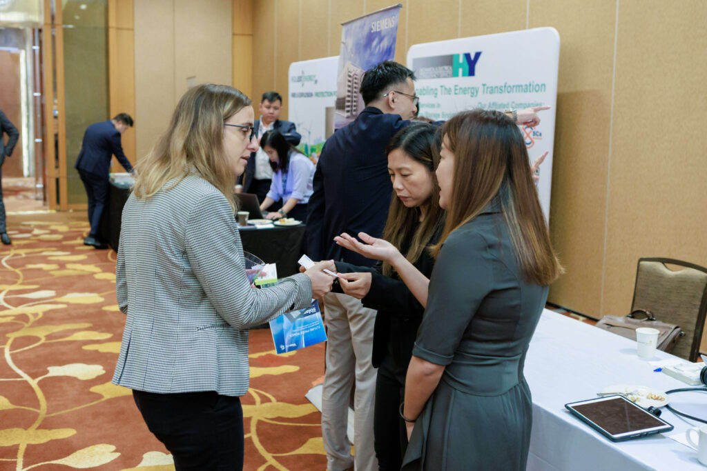 Energy Storage Summit Asia Networking Photo